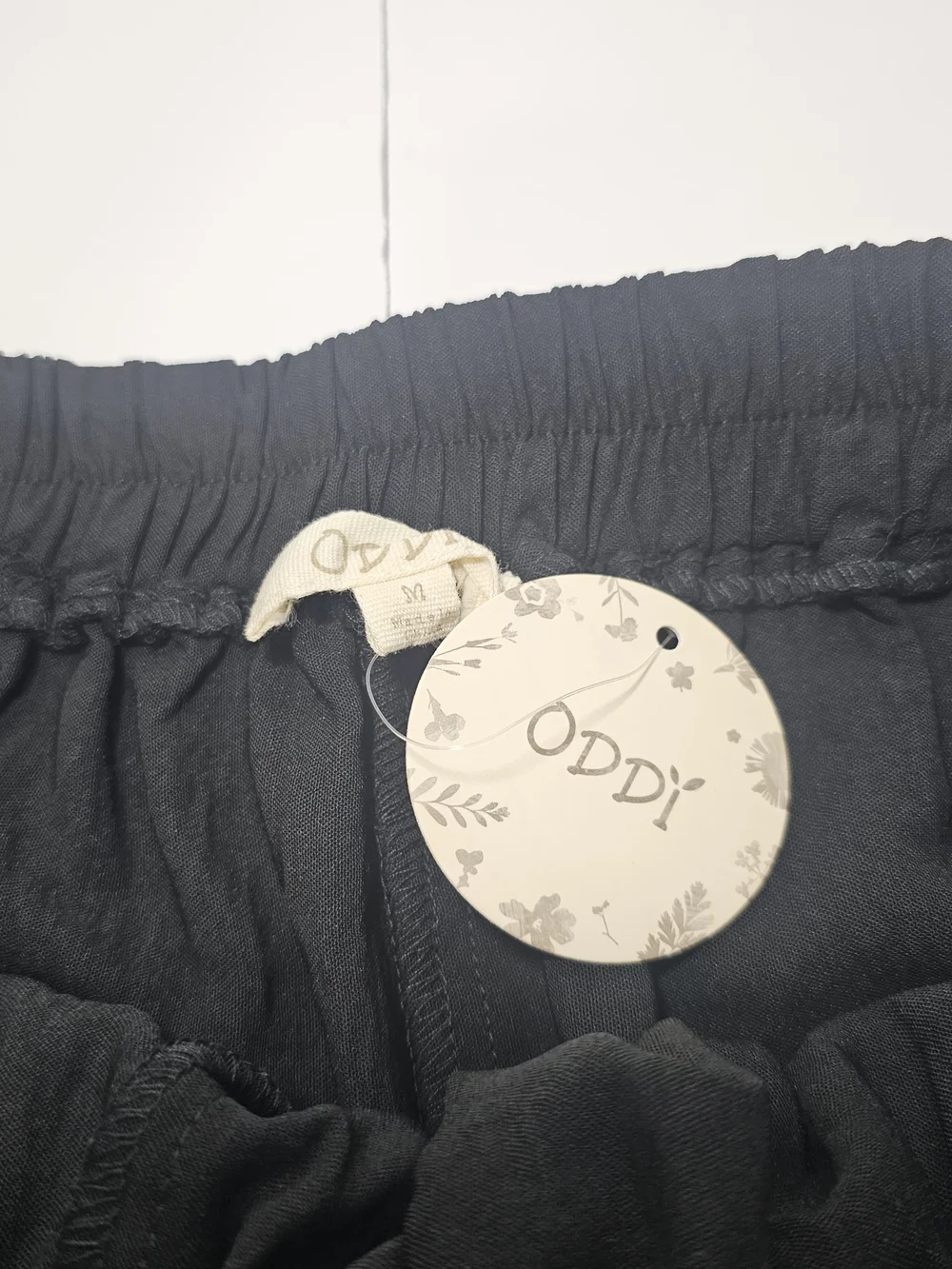 Oddi Women's Scalloped Hem Shorts Black Tie Waist Size M Boho - Picture 2 of 7